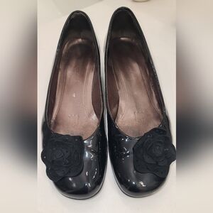 Gabor black patent leather ballerina Flats Floral Applique UK 4 / US 6.5 Ballet